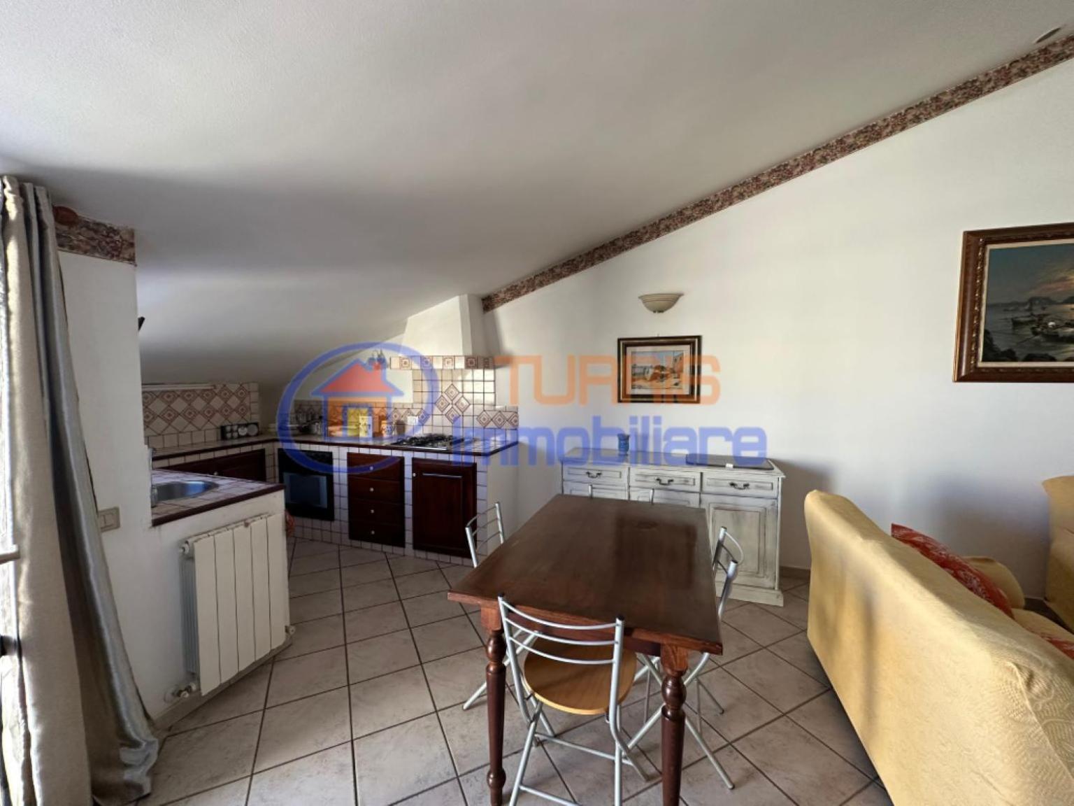 Appartamento La Mansarda Di Via Galilei Porto Torres Esterno foto